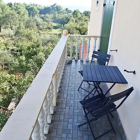 Grande Vista In In A Beautiful Environment Apartment