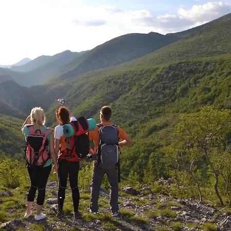 Grande Vista In In A Beautiful Environment Starigrad Paklenica