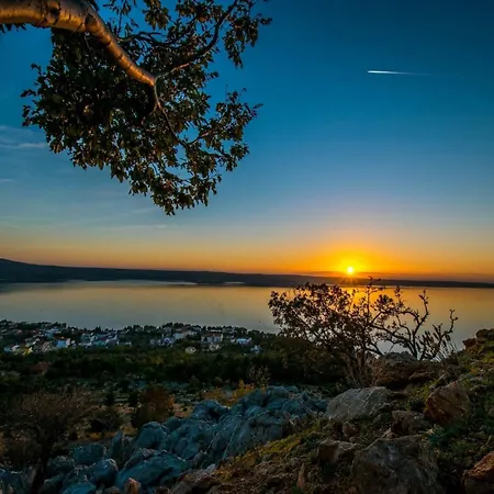 Lejlighed In Near Paklenica National Park *