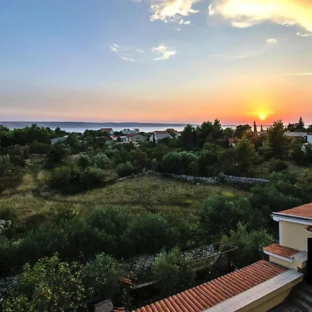 Lejlighed In Near Paklenica National Park Starigrad Paklenica
